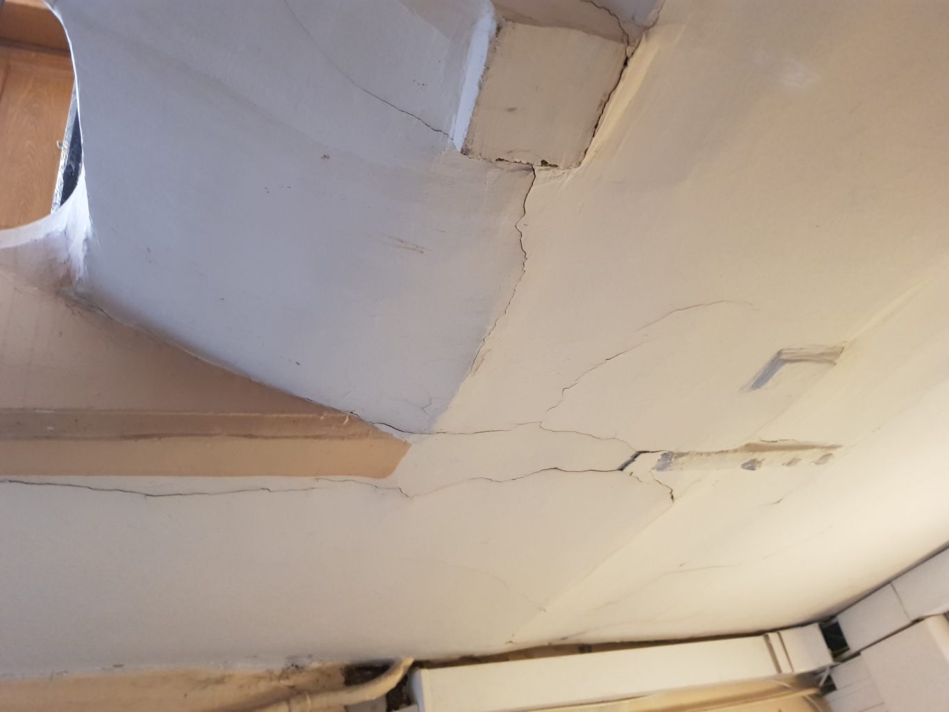 PROBLÈME AU NIVEAU DE LA POUTRE PALIÈRE